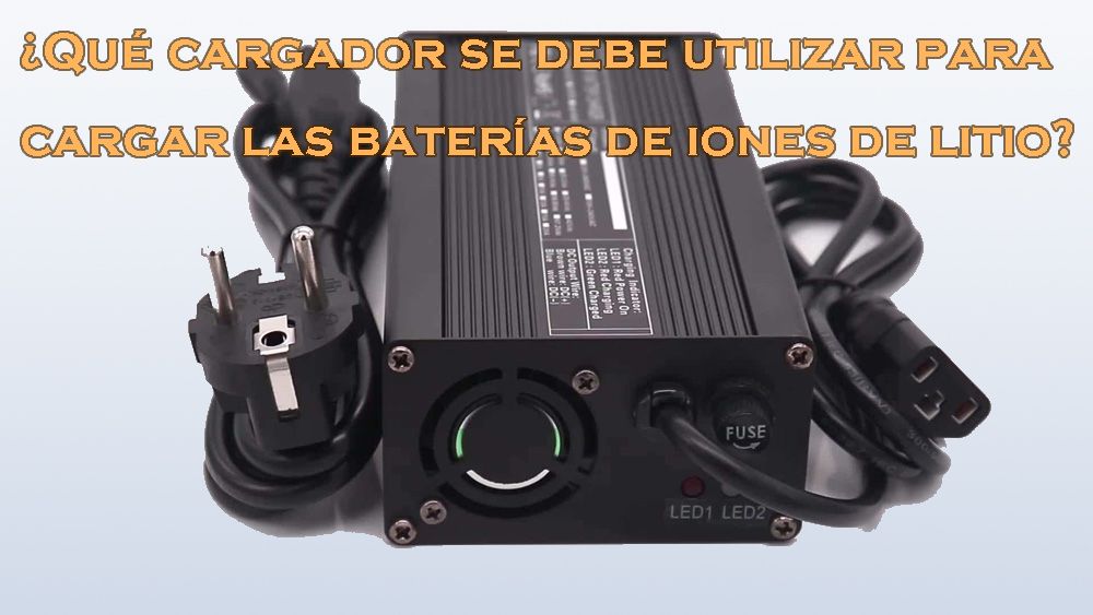 Which charger should be used to charge lithium-ion batteries